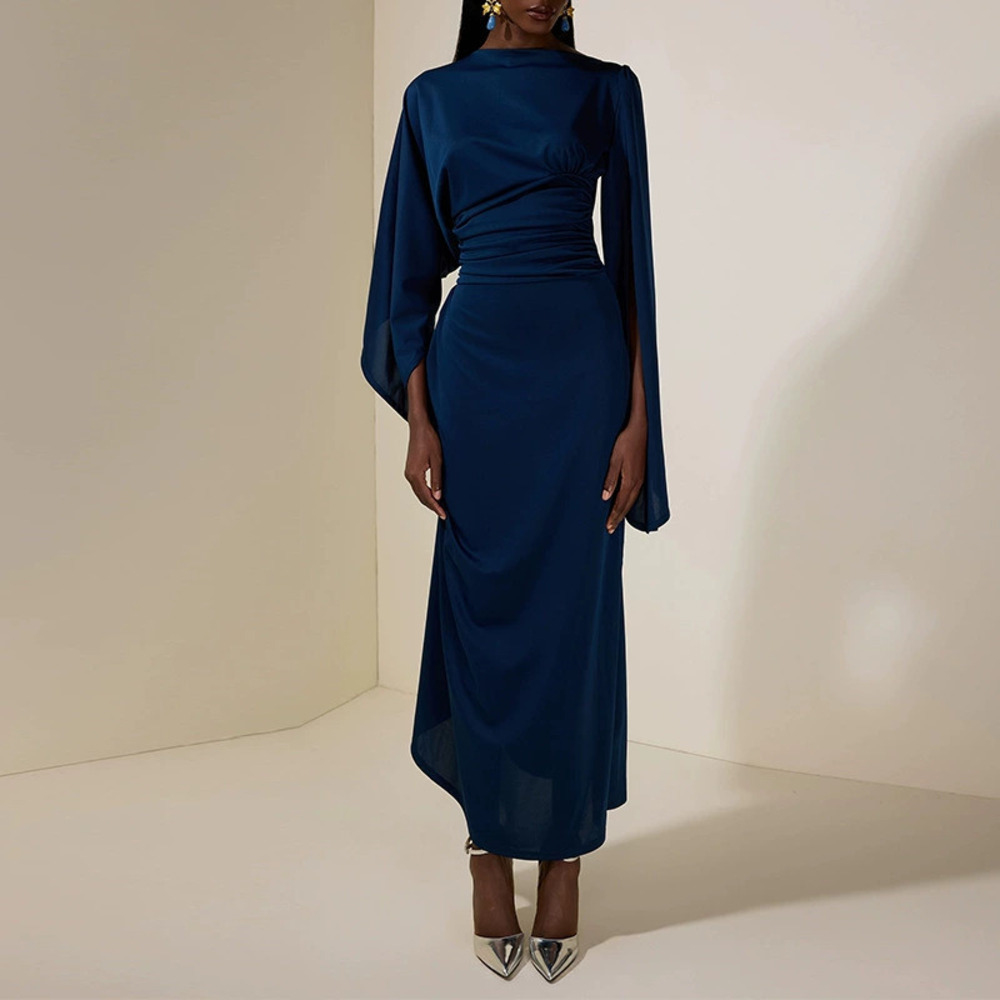Forever 21 Blue Round-Neck Fitted Waist Bodycon Midi Dress Elegant Fashionable
